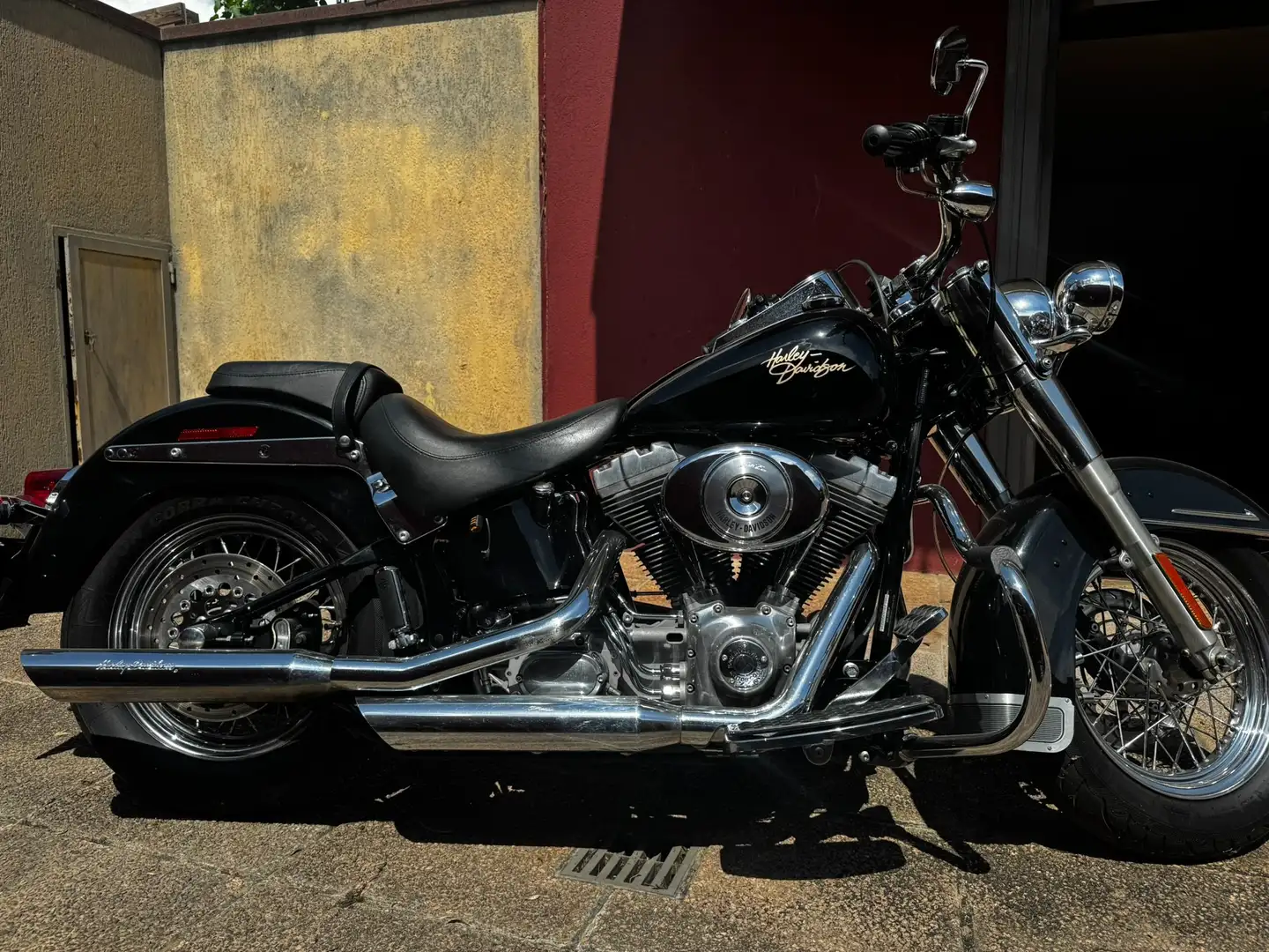 Harley-Davidson Heritage Softail Negru - 1