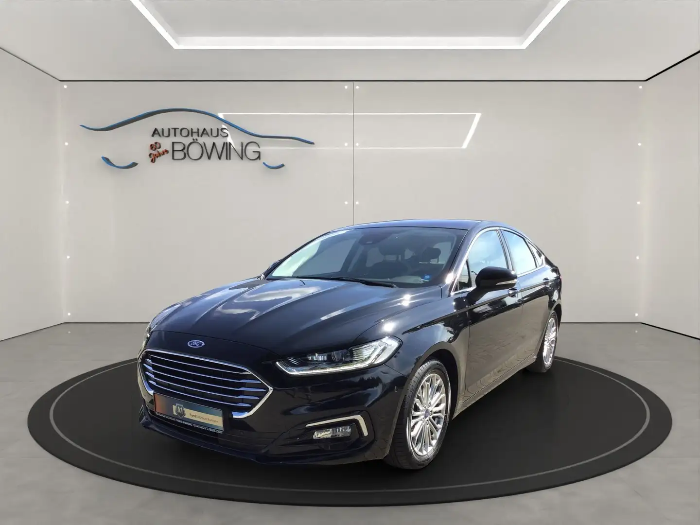 Ford Mondeo Titanium Schwarz - 1