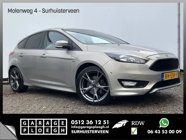 2017 Ford Focus in Grey for sale