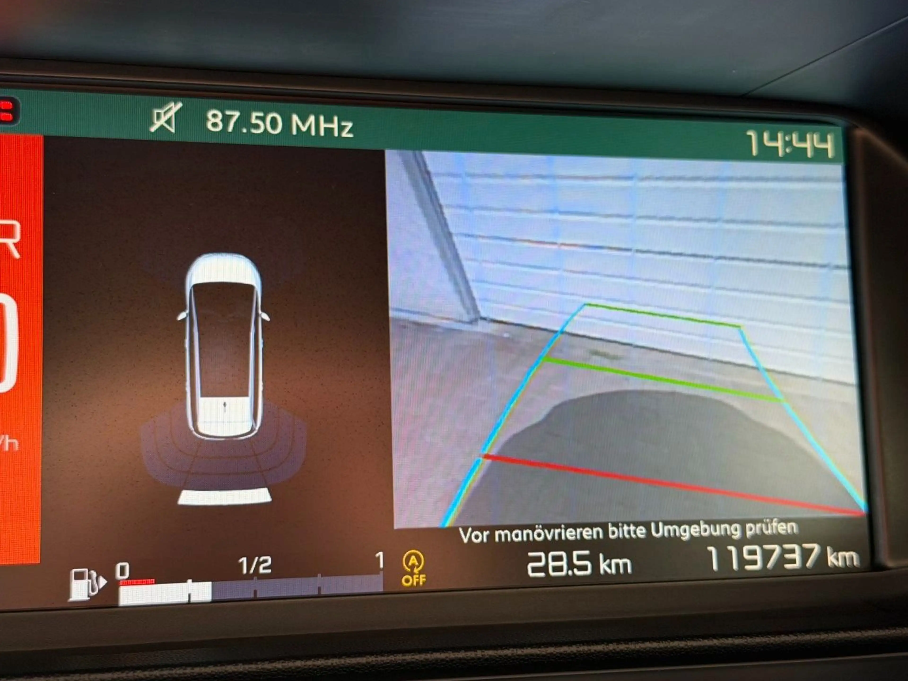 Citroen Grand C4 Picasso /Spacetourer Shine BlueHDI 150AT — photo 5