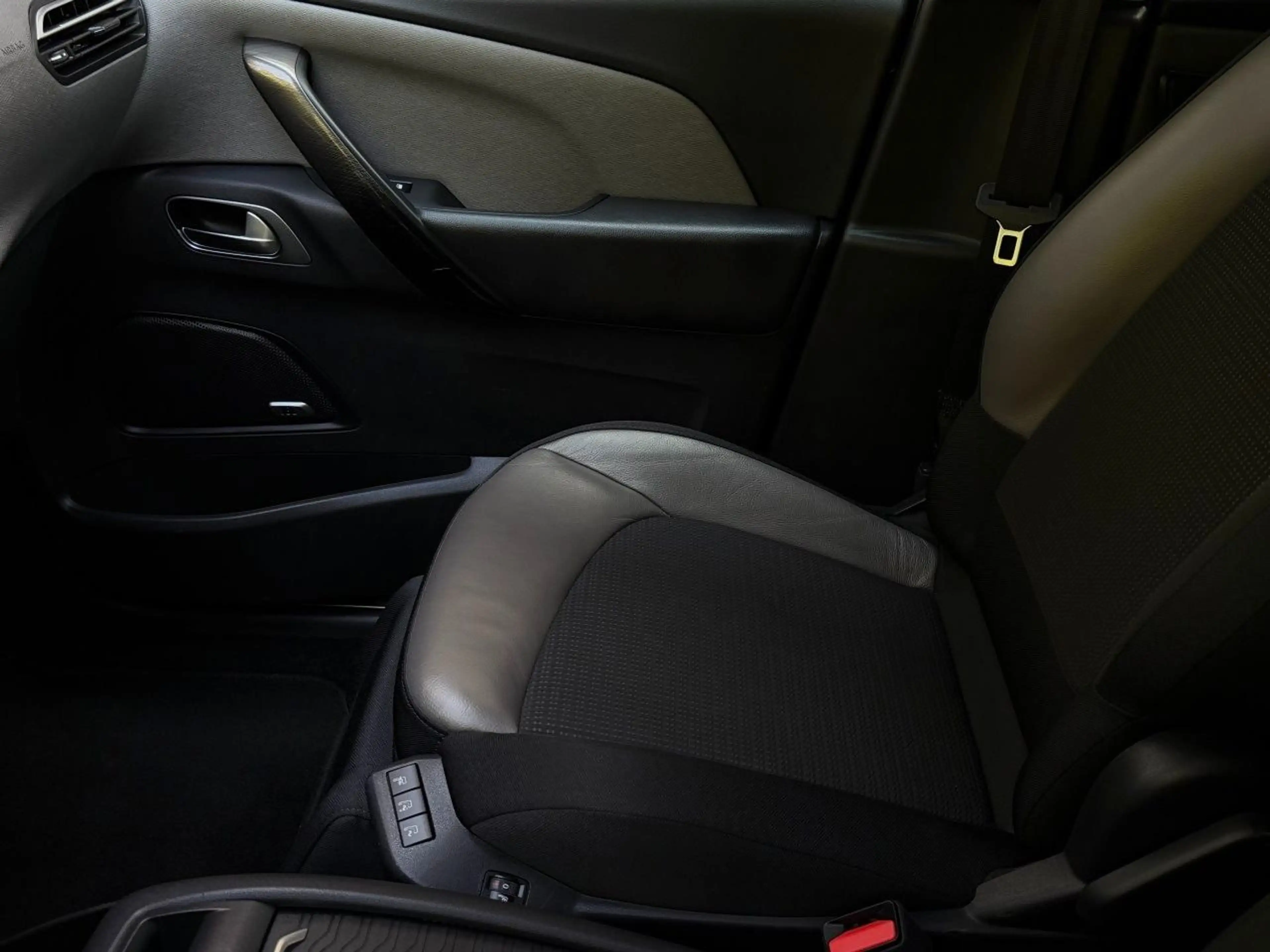 Citroen Grand C4 Picasso /Spacetourer Shine BlueHDI 150AT — photo 8
