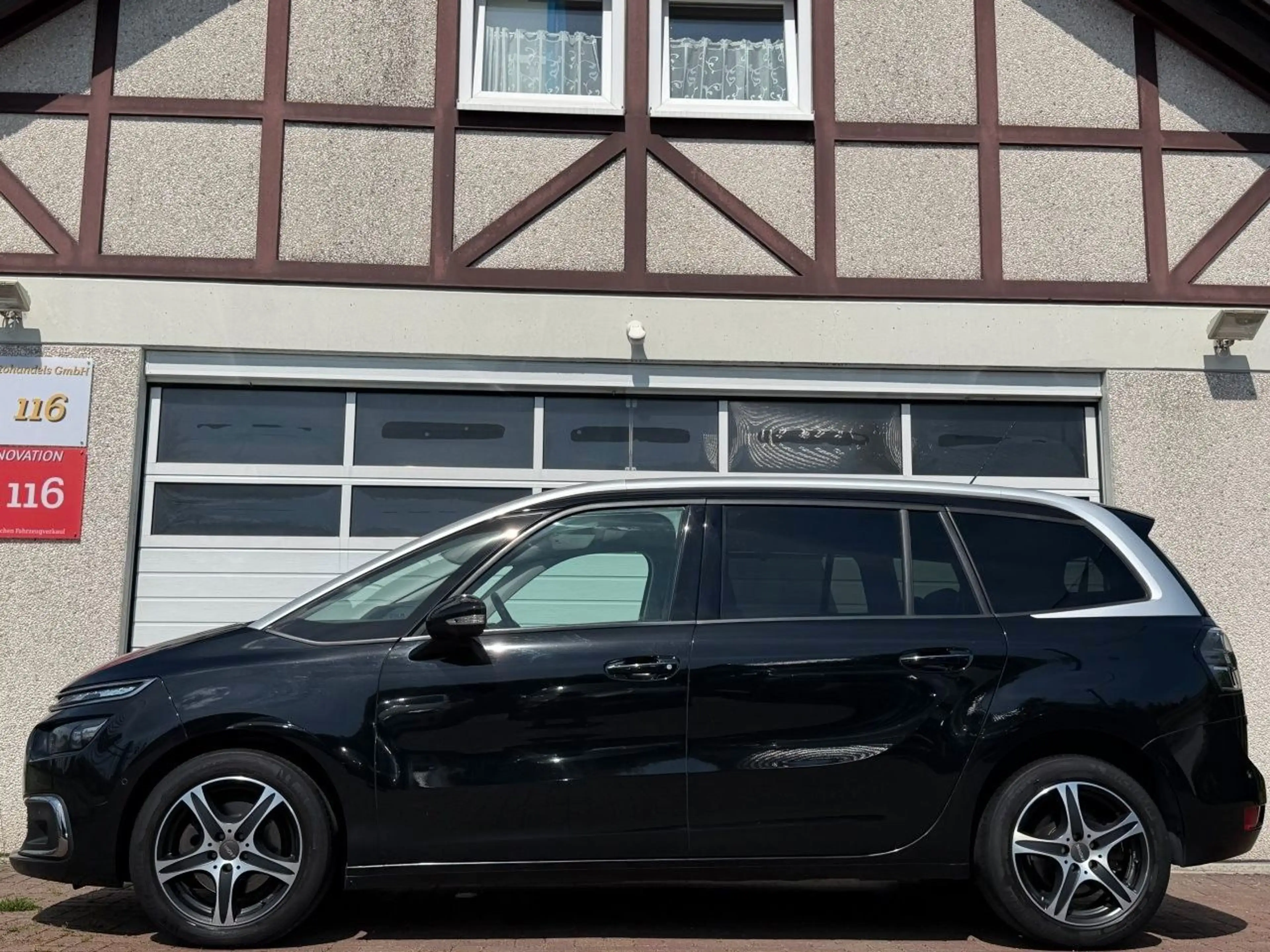 Citroen Grand C4 Picasso /Spacetourer Shine BlueHDI 150AT — photo 3