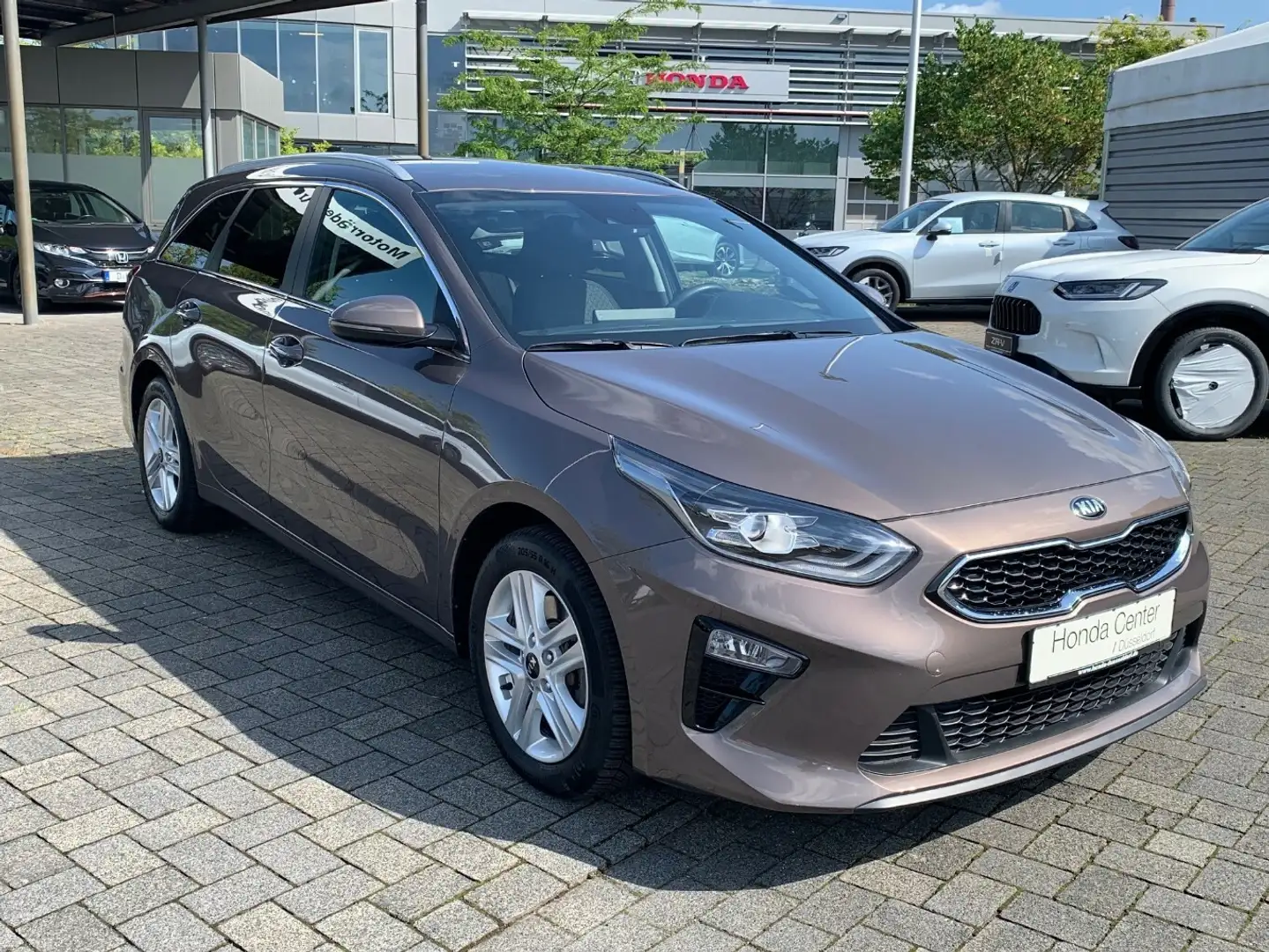 Kia Ceed SW / cee'd SW 1.4 Vision|Allwetter|Navi|RFK Brun - 1