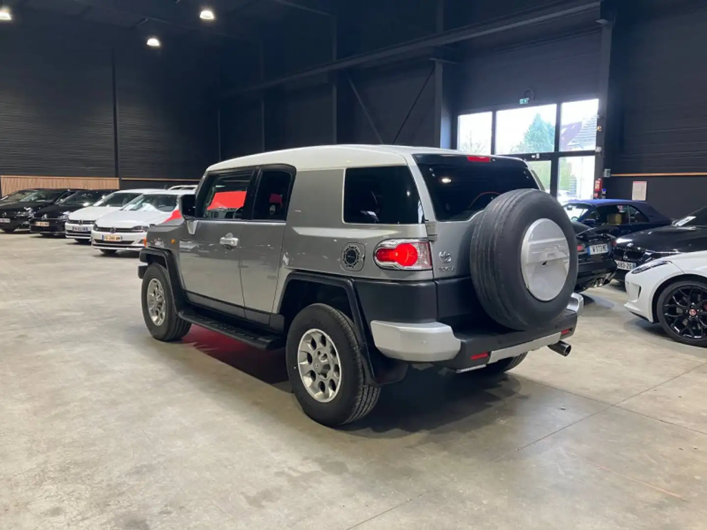 Toyota FJ Cruiser CRUISER - 2