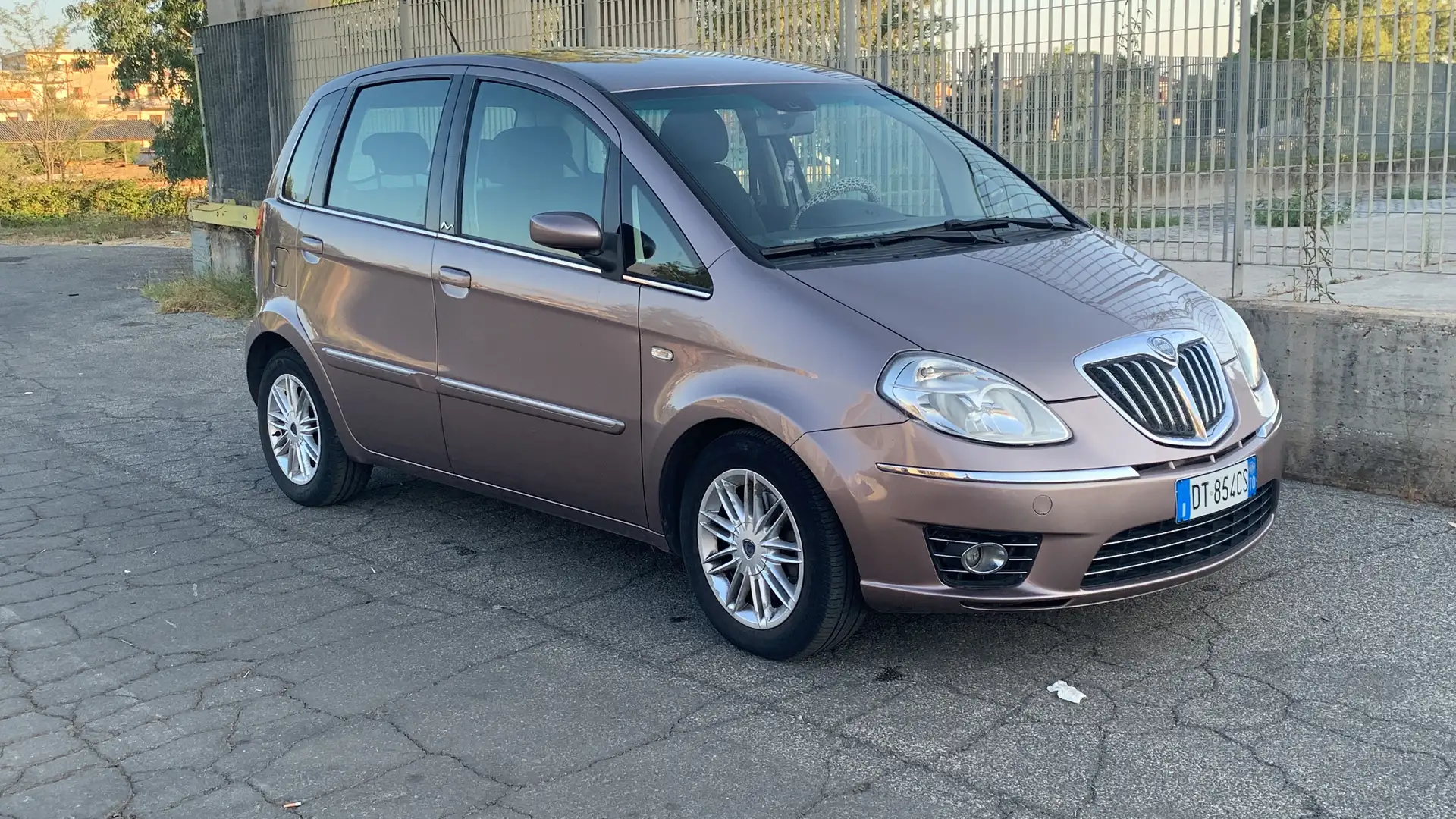 Lancia MUSA 1.6 mjt Oro Plus dpf - 1