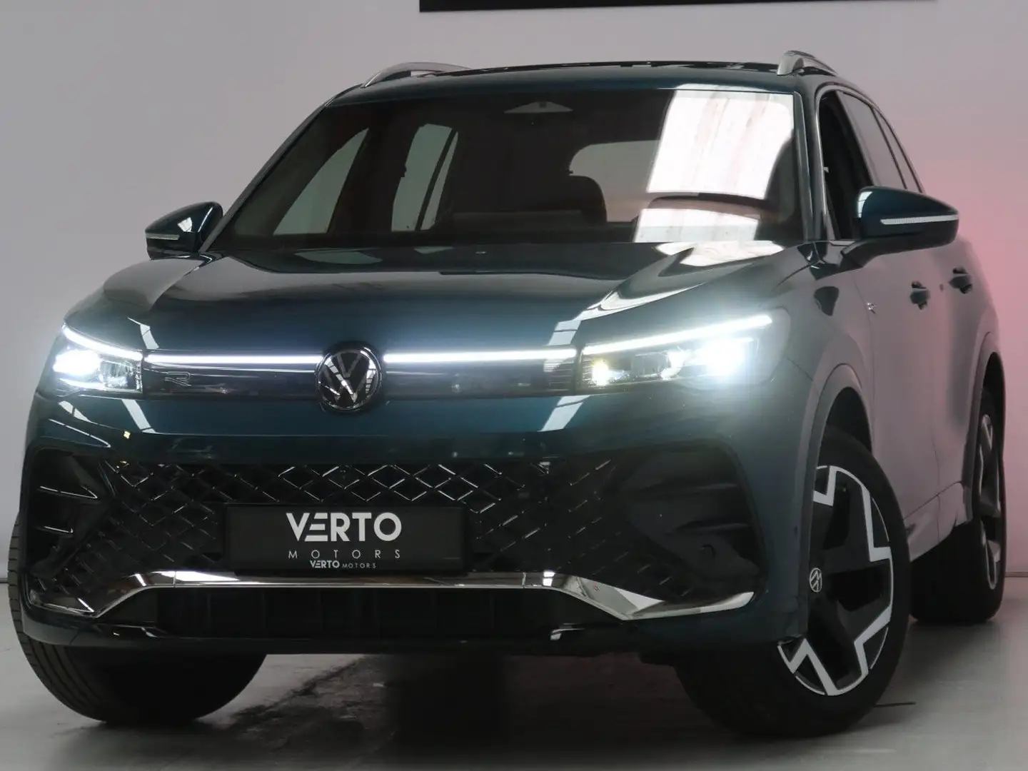 Volkswagen Tiguan Tiguan 1.5 eTSI OPF DSG R-Line Bleu - 2