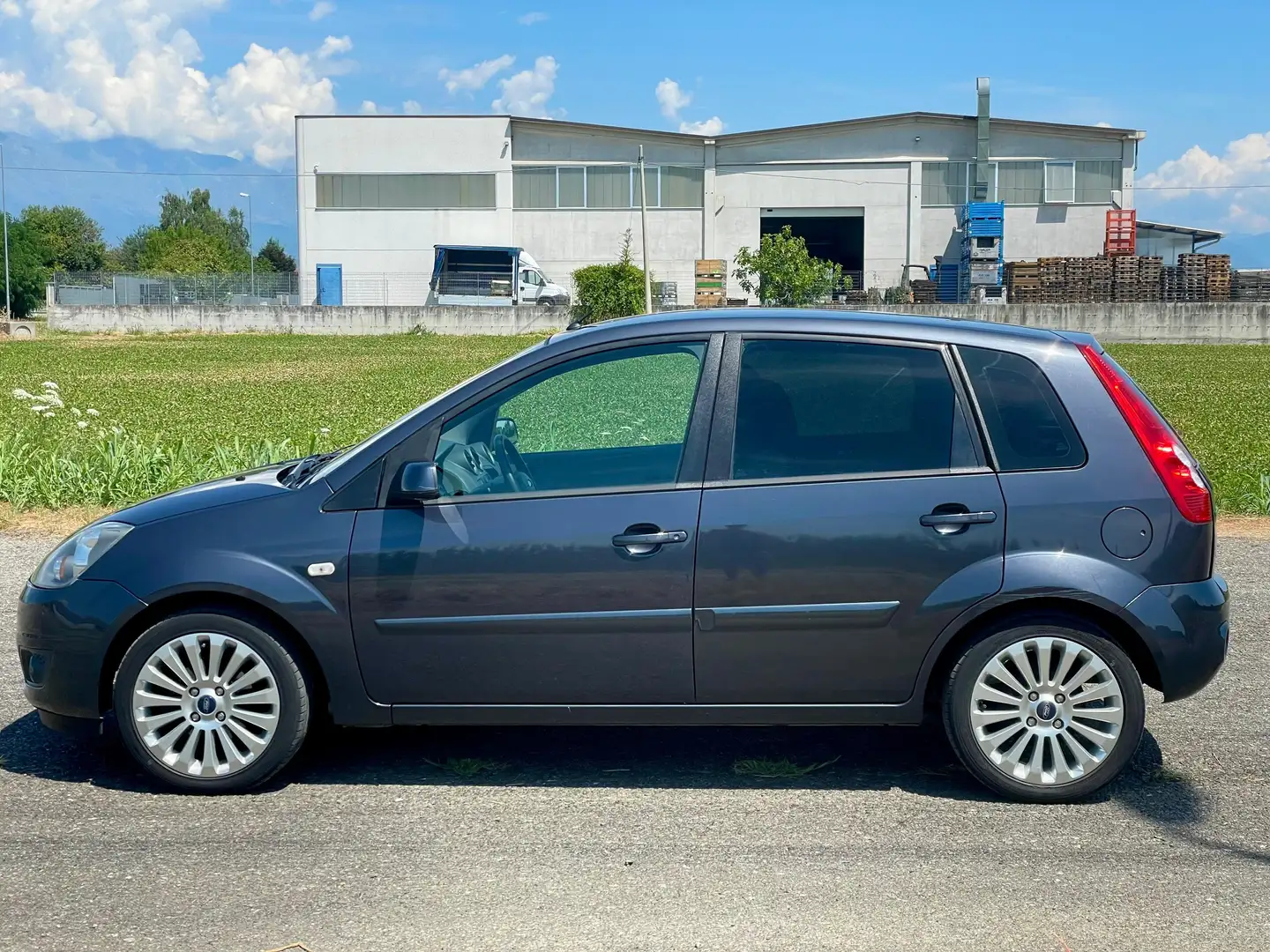 Ford Fiesta Fiesta V 2008 5p 1.2 Ghia - BOLLO APPENA PAGATO - 2