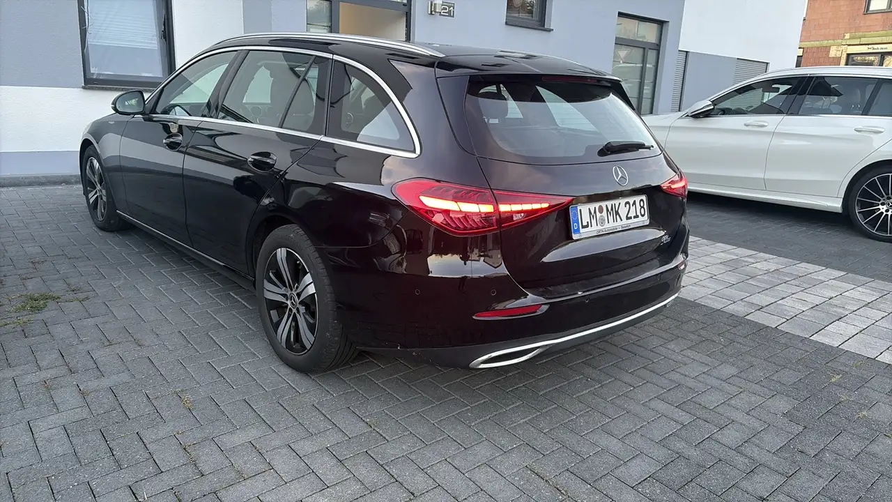 Mercedes-Benz C 220