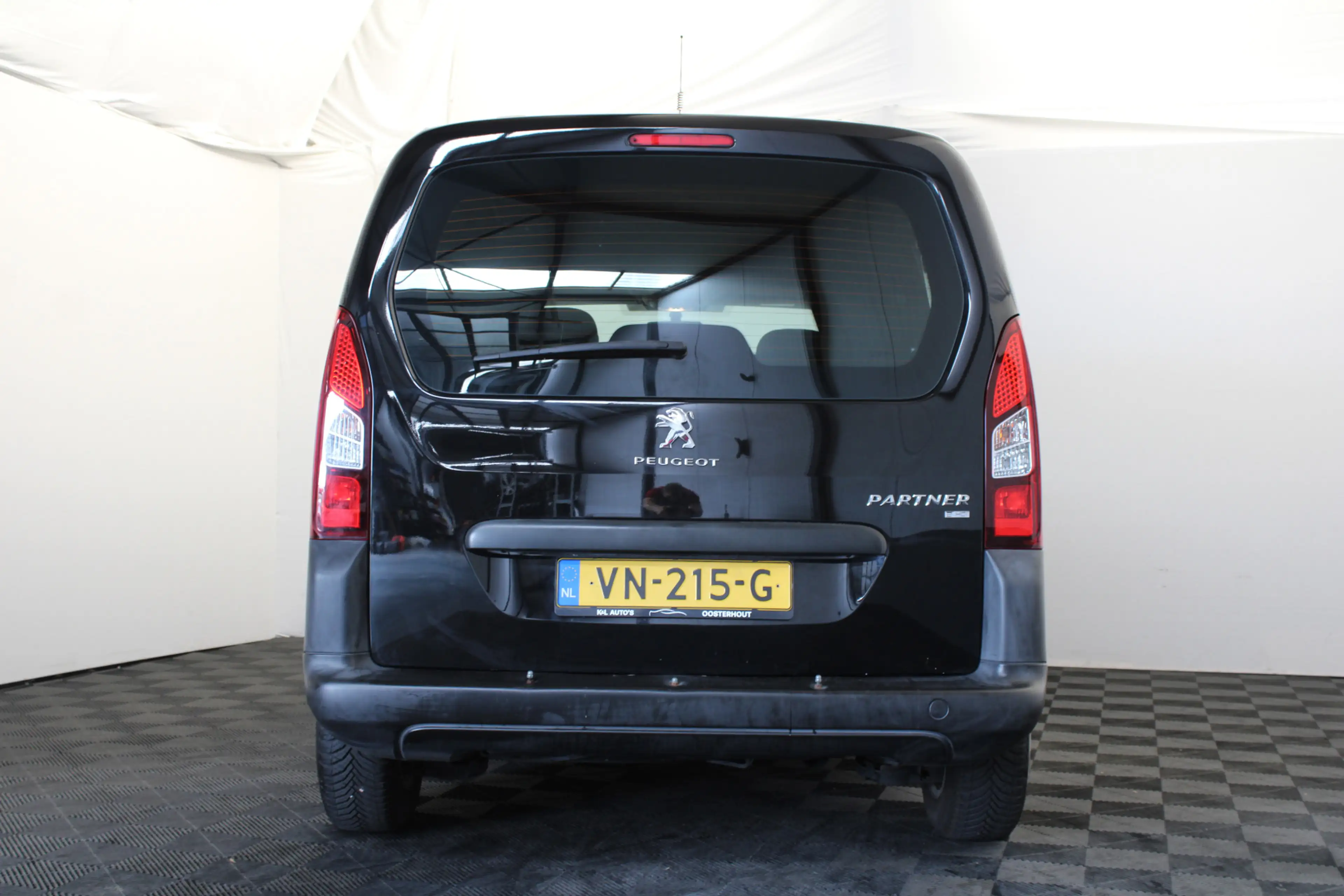 Peugeot Partner 120 1.6 e-HDI L1 2Tronic — photo 3