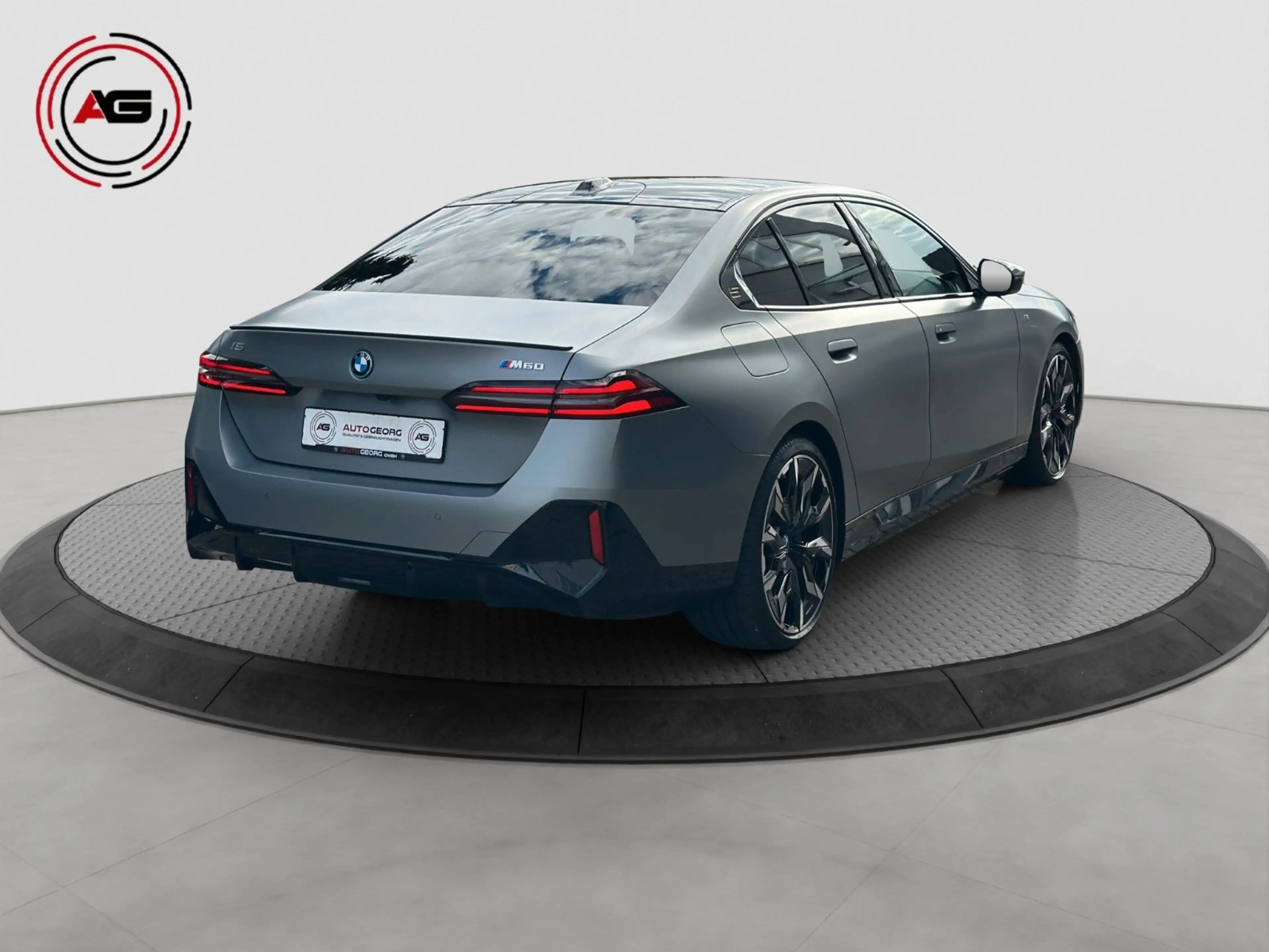 BMW i5 M60 PRO xDr ACC PANO SITZKLIMA B&W 360°FROZEN — photo 5