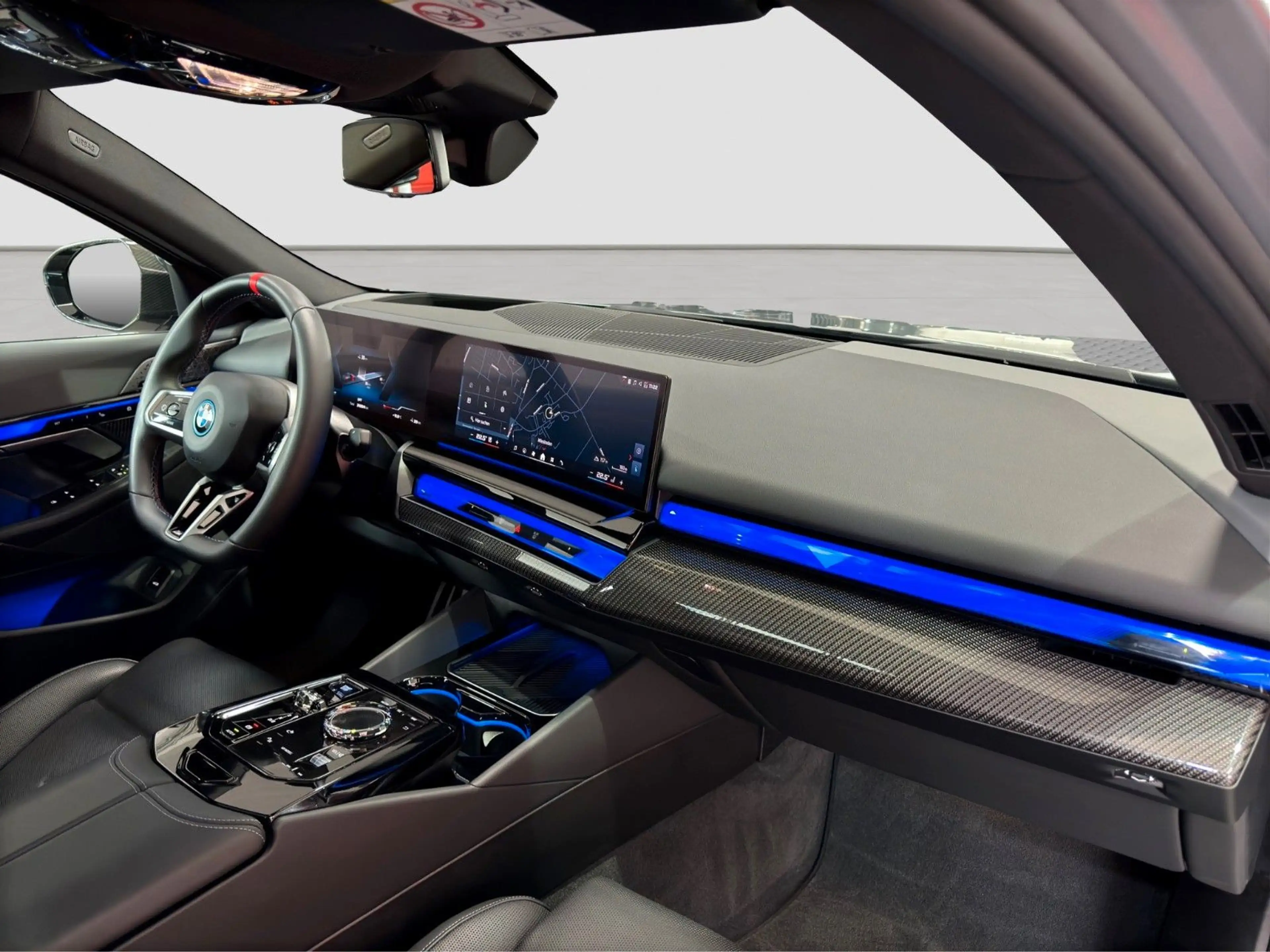 BMW i5 M60 PRO xDr ACC PANO SITZKLIMA B&W 360°FROZEN — photo 10