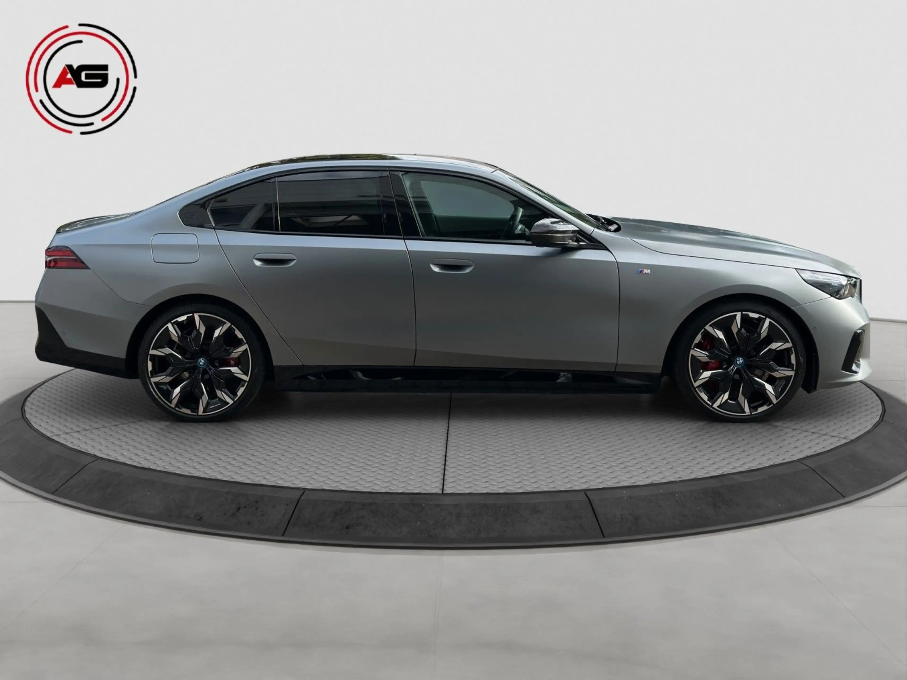 BMW i5 M60 PRO xDr ACC PANO SITZKLIMA B&W 360°FROZEN — photo 4