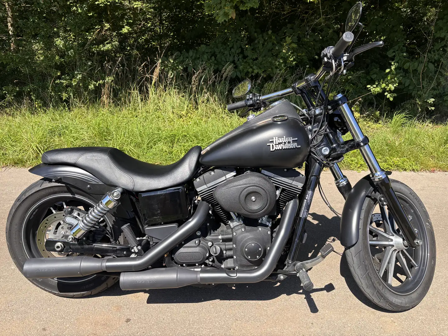 Harley-Davidson Dyna Street Bob Street Bob Special 103 - 2