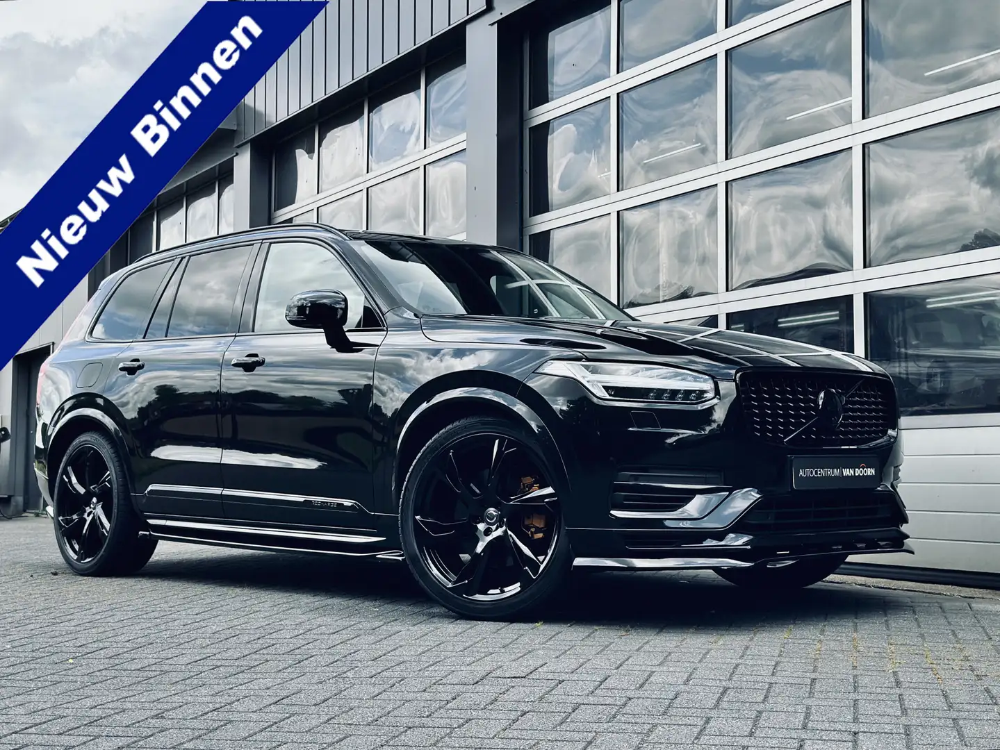 Volvo XC90 2.0 T8 Recharge AWD | Dark Label | Panoramadak | L Zwart - 1