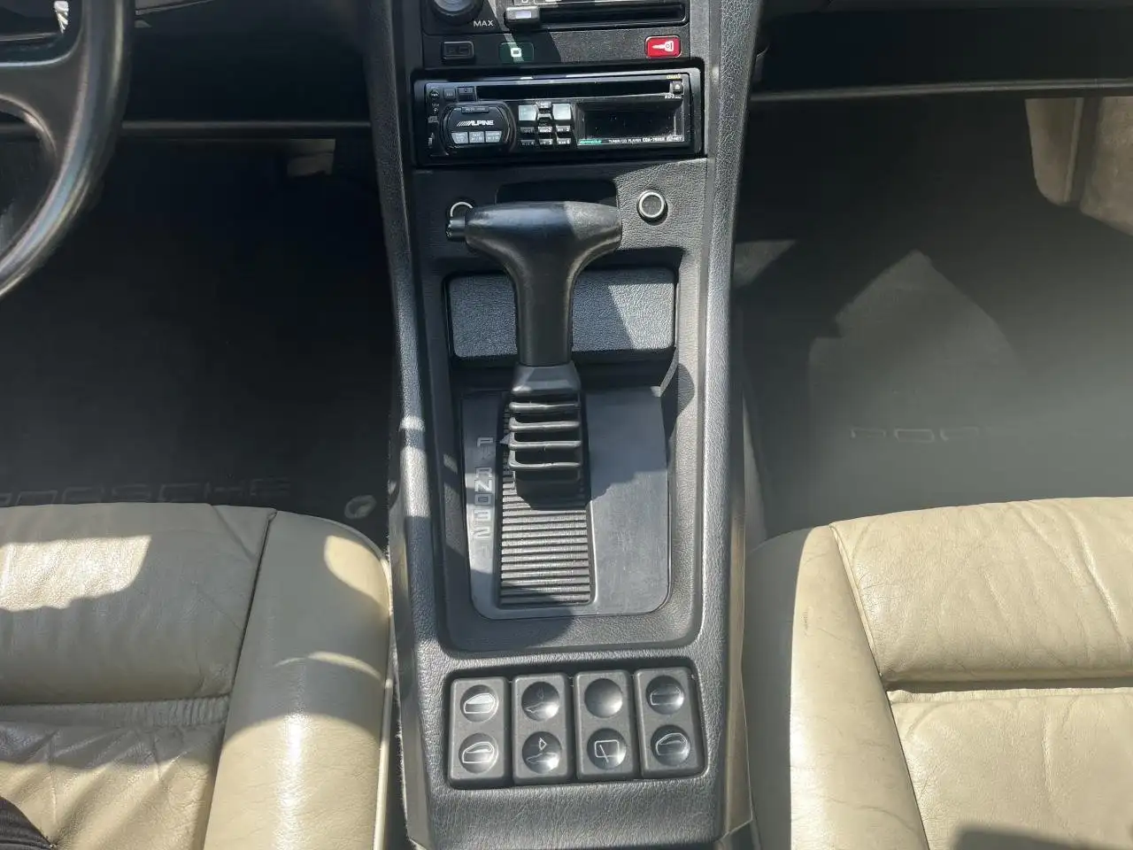 Porsche 928 5.0i V8 - 320 - BVA MK2 1987 S4 BVA, foto 12
