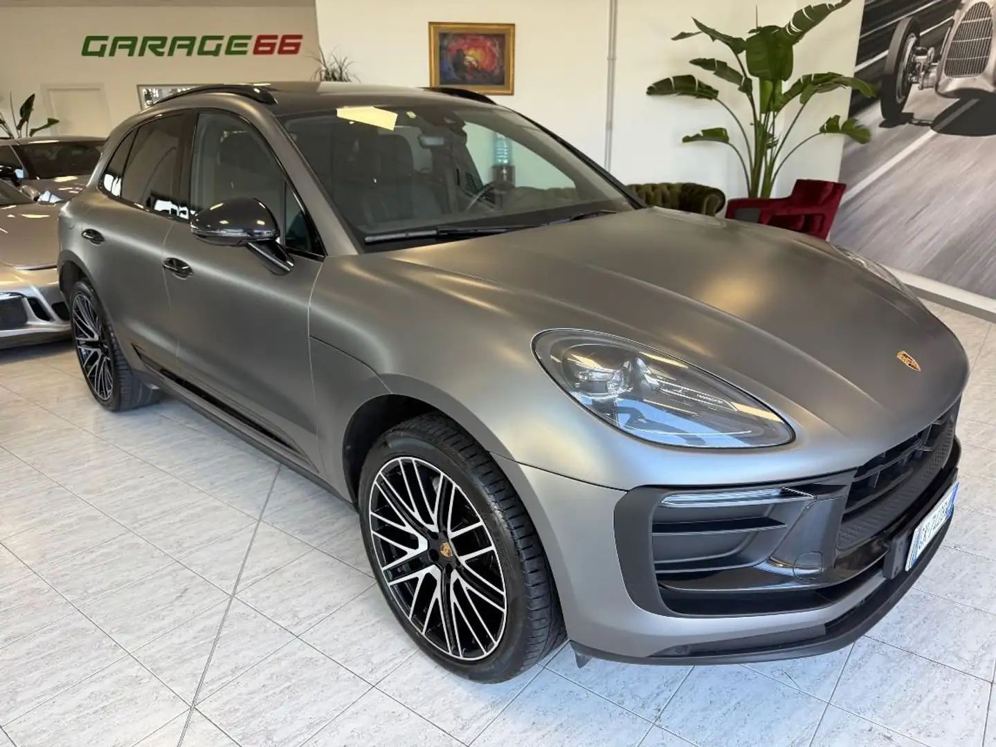 Porsche Macan 2.0 265cv pdk Tetto Navi 21'' Led Bose Sport Grigio - 1