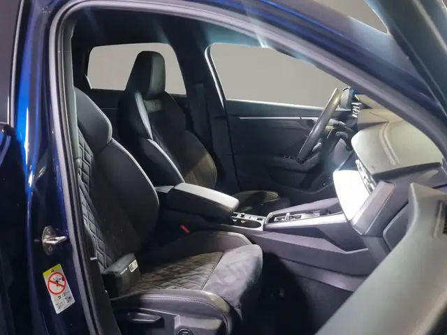 Audi A3 view 10