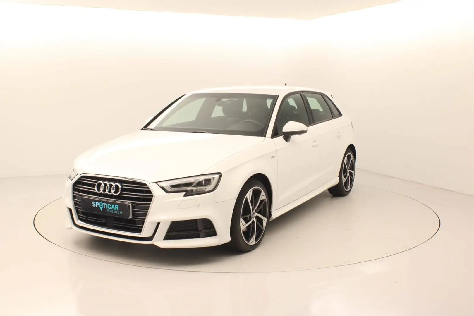 Audi A3 Sportback 30TDI Blanco - 1
