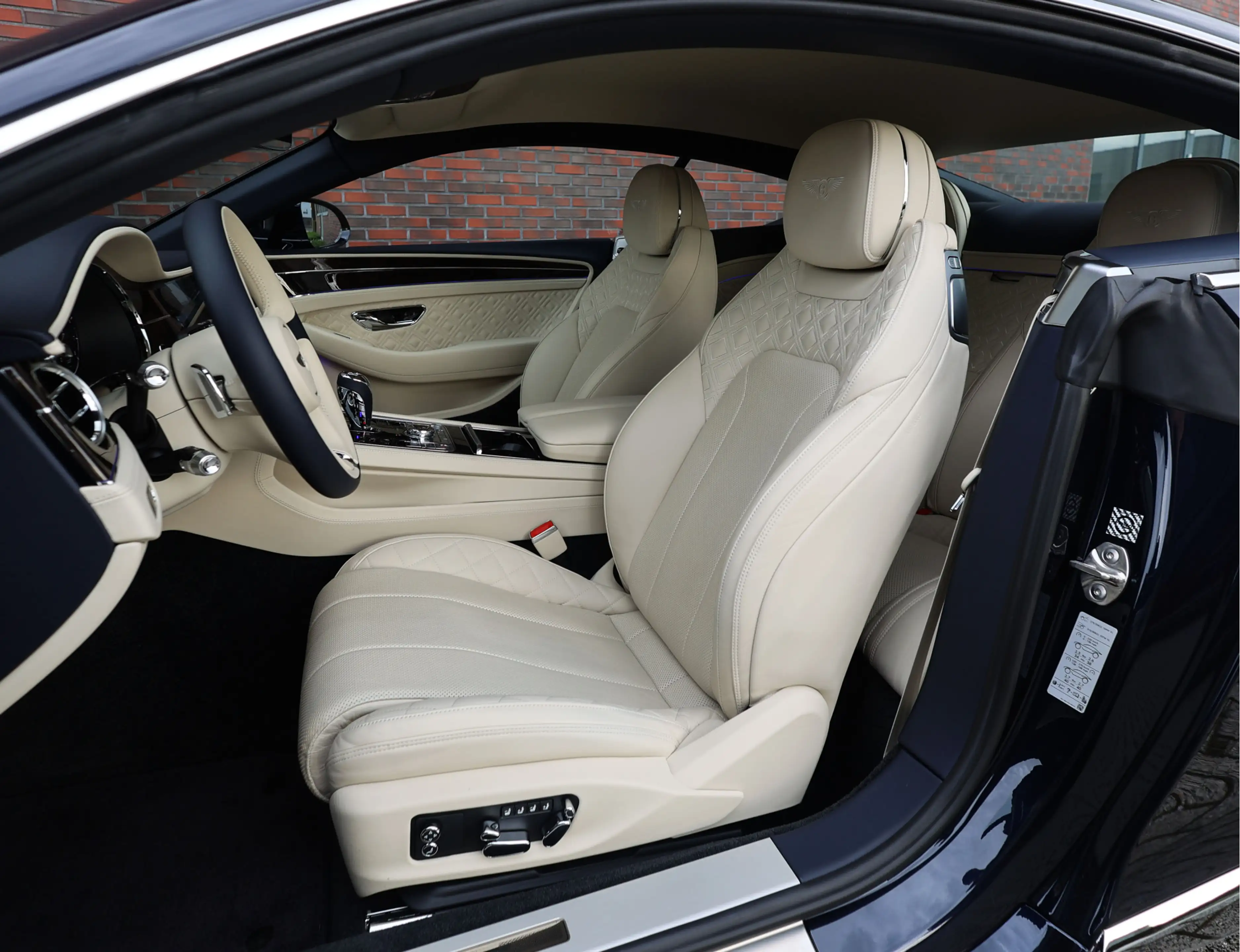 Bentley Continental GT 4.0 V8 | Bang & Olufsen - Nieuwstaat! — photo 26