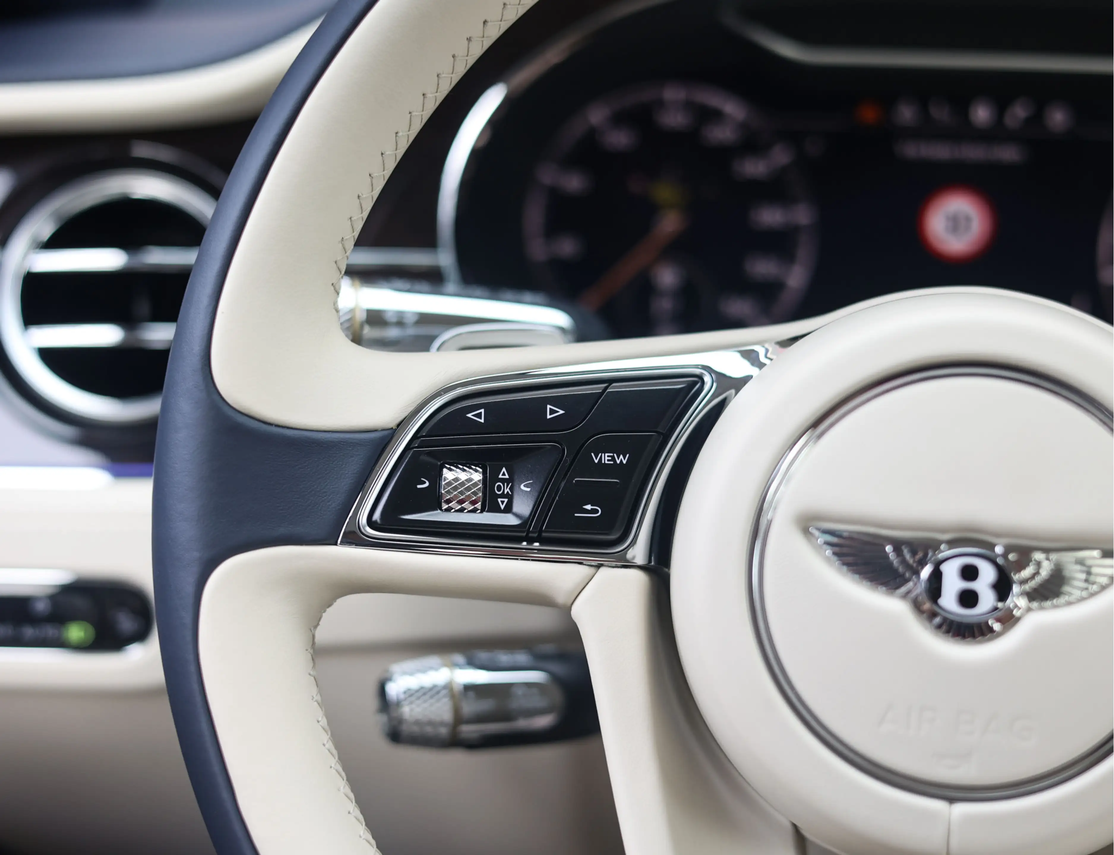 Bentley Continental GT 4.0 V8 | Bang & Olufsen - Nieuwstaat! — photo 33