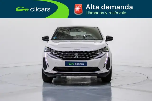 Peugeot 3008 view 2
