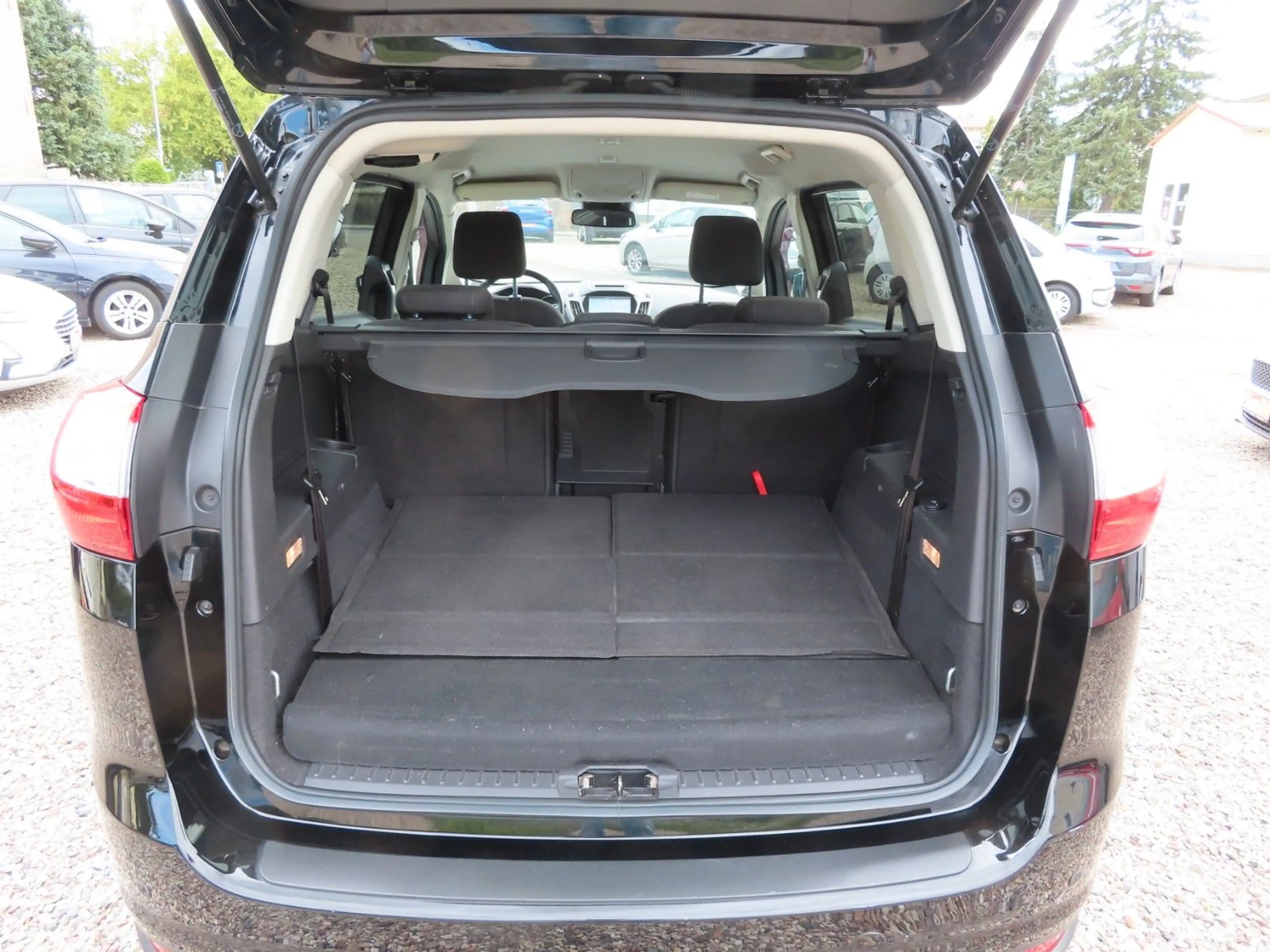 Ford Grand C-Max Grand C-MAX Titanium 7 SITZER — photo 6