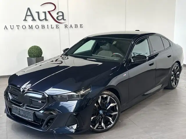 BMW i5 view 2
