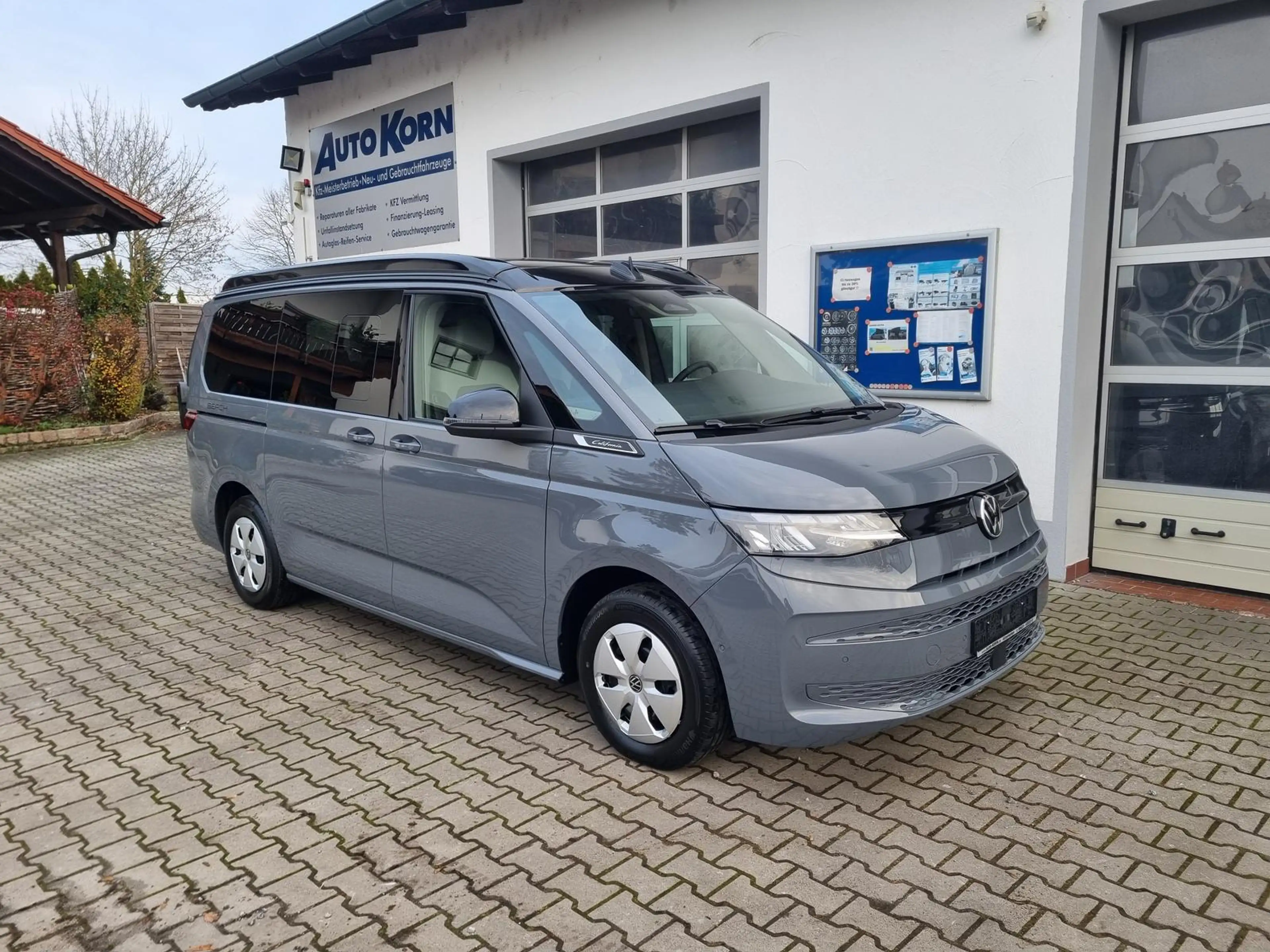 Volkswagen T7 California Beach Camper 2.0 TDI DSG - AHK - Luftstandheizung — photo 6