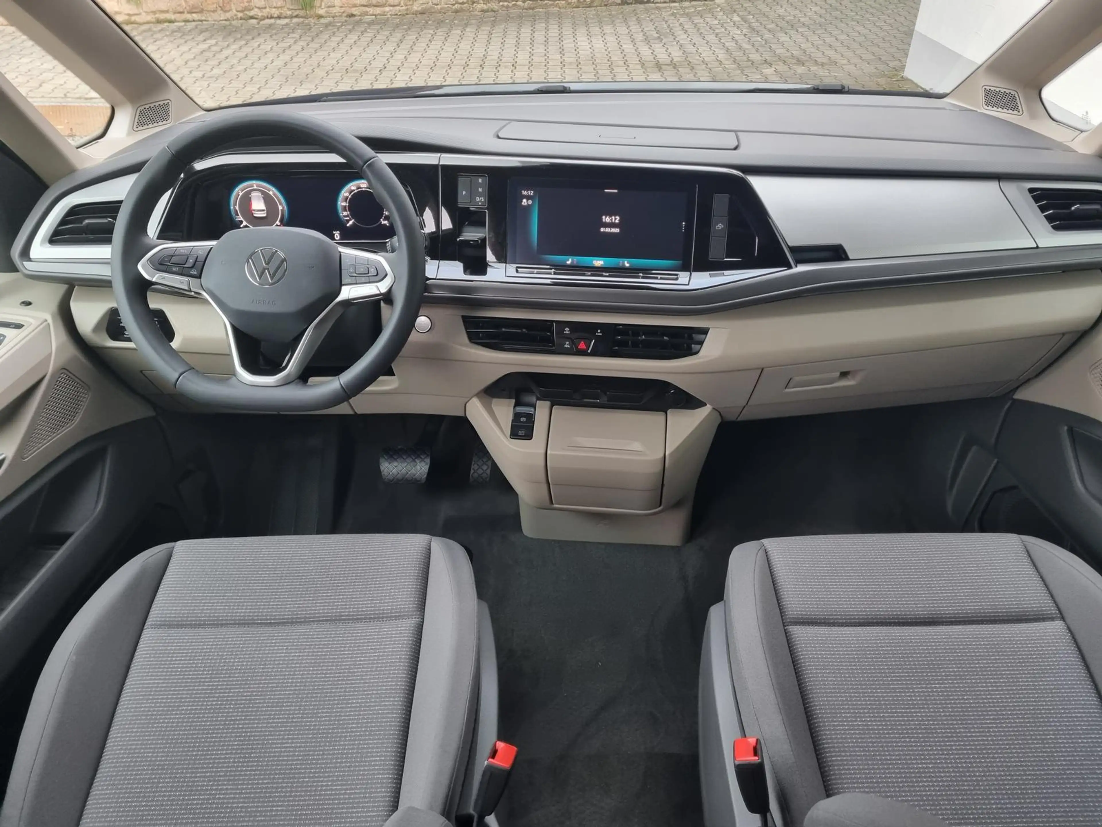 Volkswagen T7 California Beach Camper 2.0 TDI DSG - AHK - Luftstandheizung — photo 8