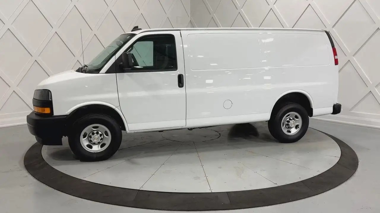 Chevrolet Express 2500 снимка Chevrolet Express 2500