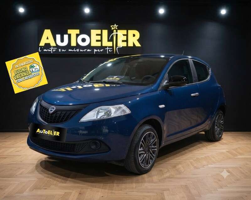 Lancia Ypsilon