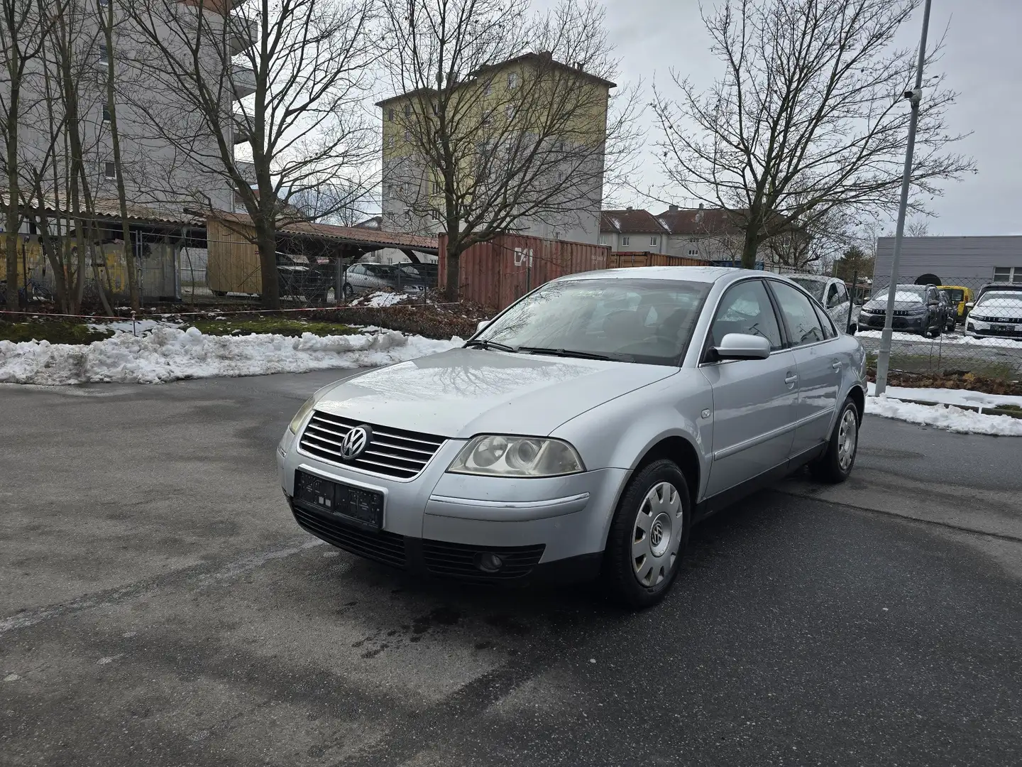 Volkswagen Passat 1,9 TDI PD Highline - 1