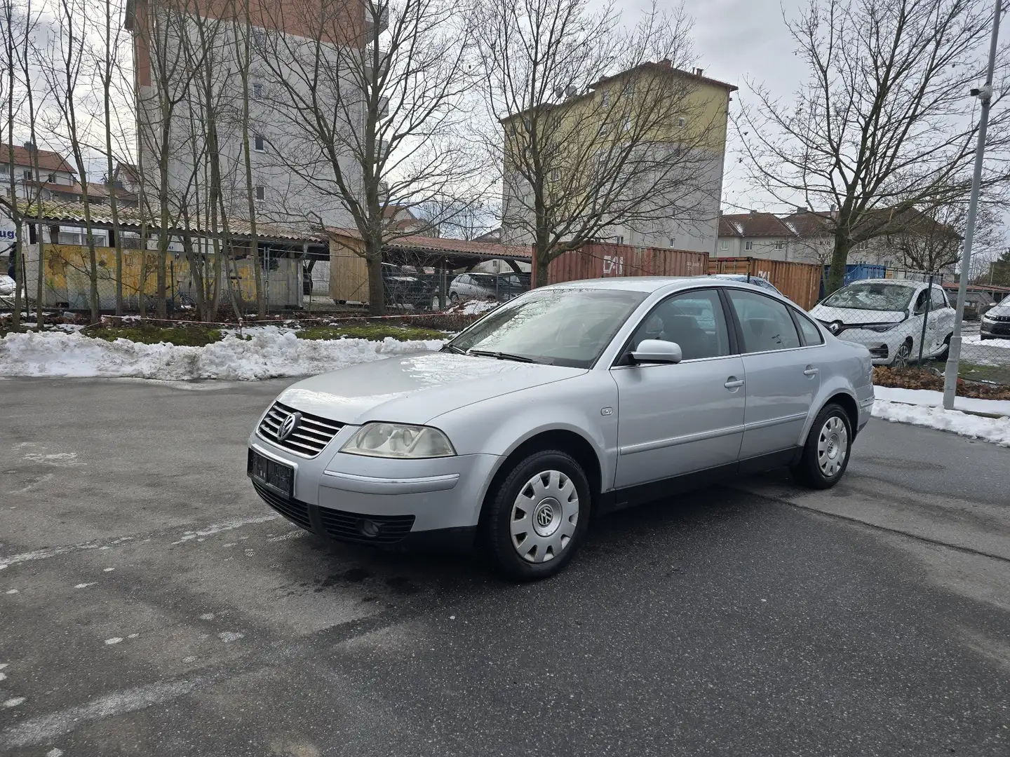 Volkswagen Passat 1,9 TDI PD Highline - 2
