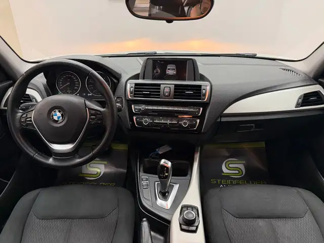 BMW 1 Series view 15