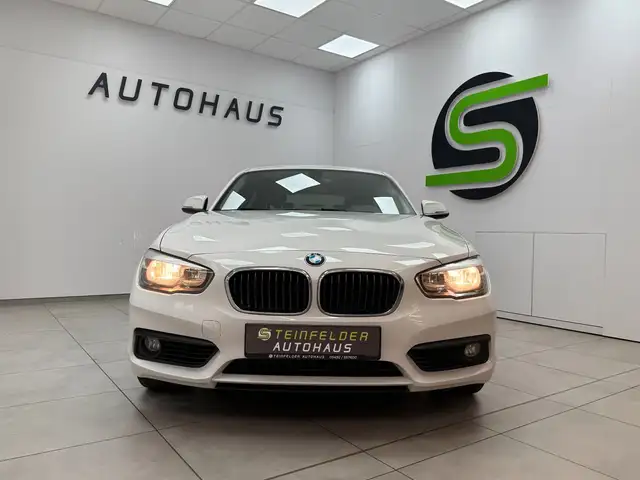 BMW 1 Series view 2