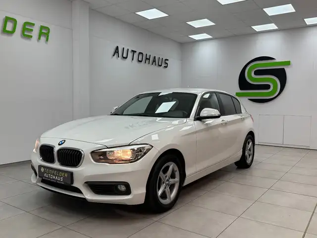 BMW 1 Series view 3