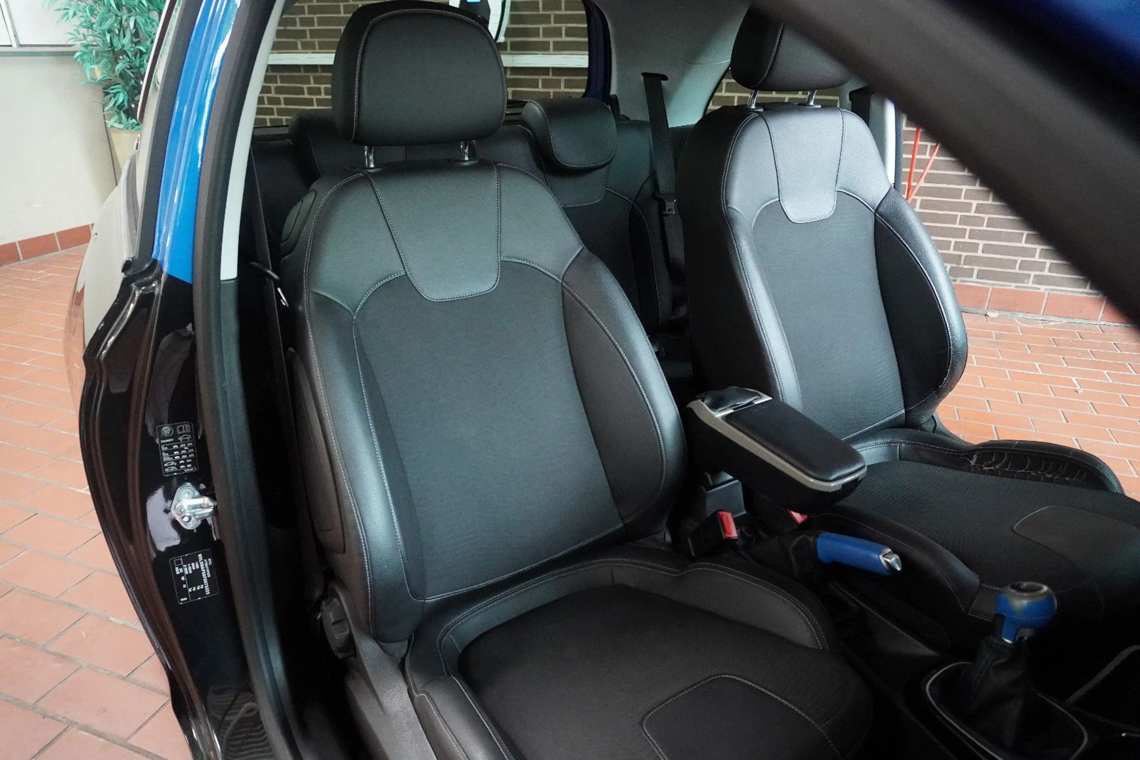 Opel Adam Jam - BlueCap Intellilink/Alwetterräder/Win — photo 15
