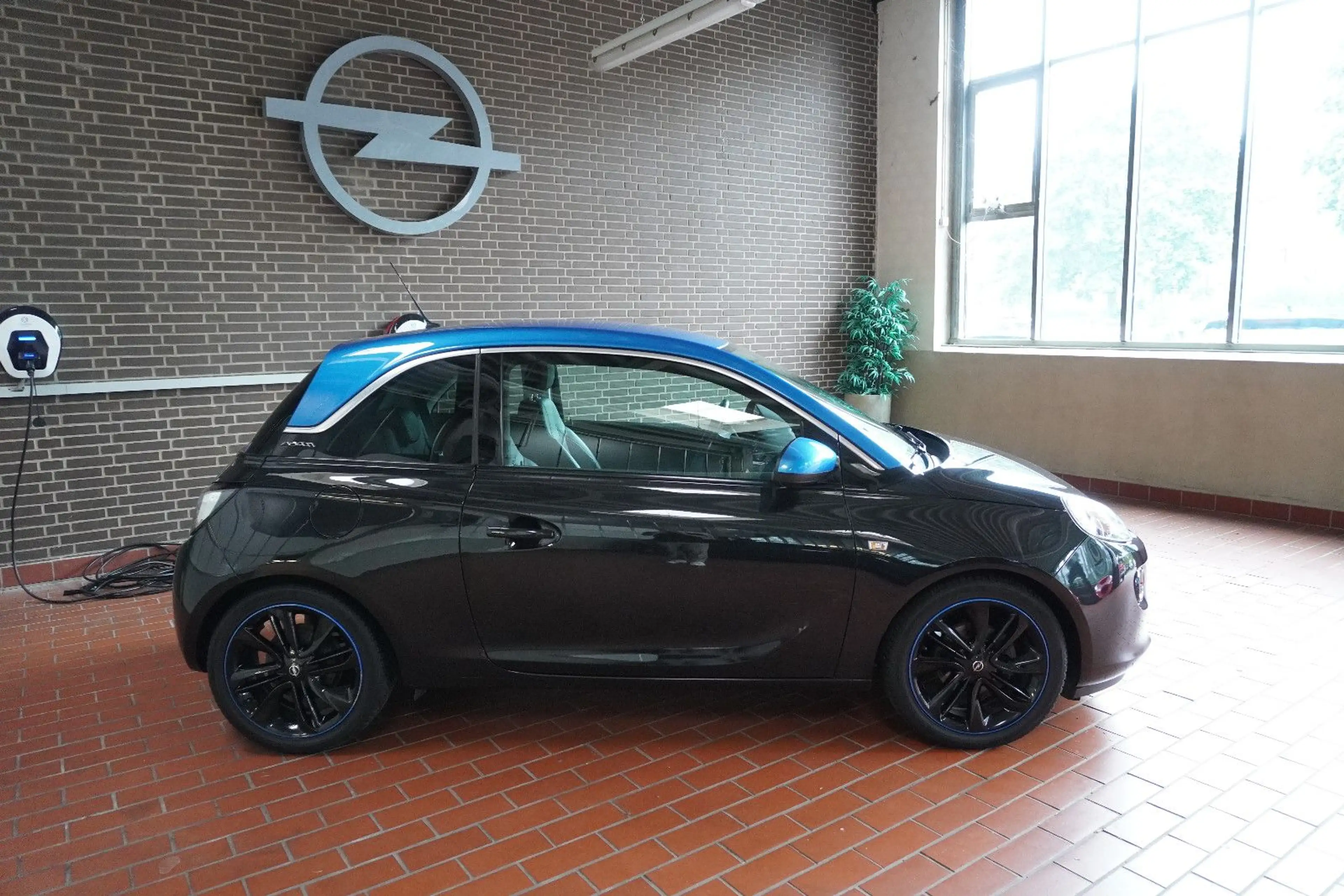 Opel Adam Jam - BlueCap Intellilink/Alwetterräder/Win — photo 2