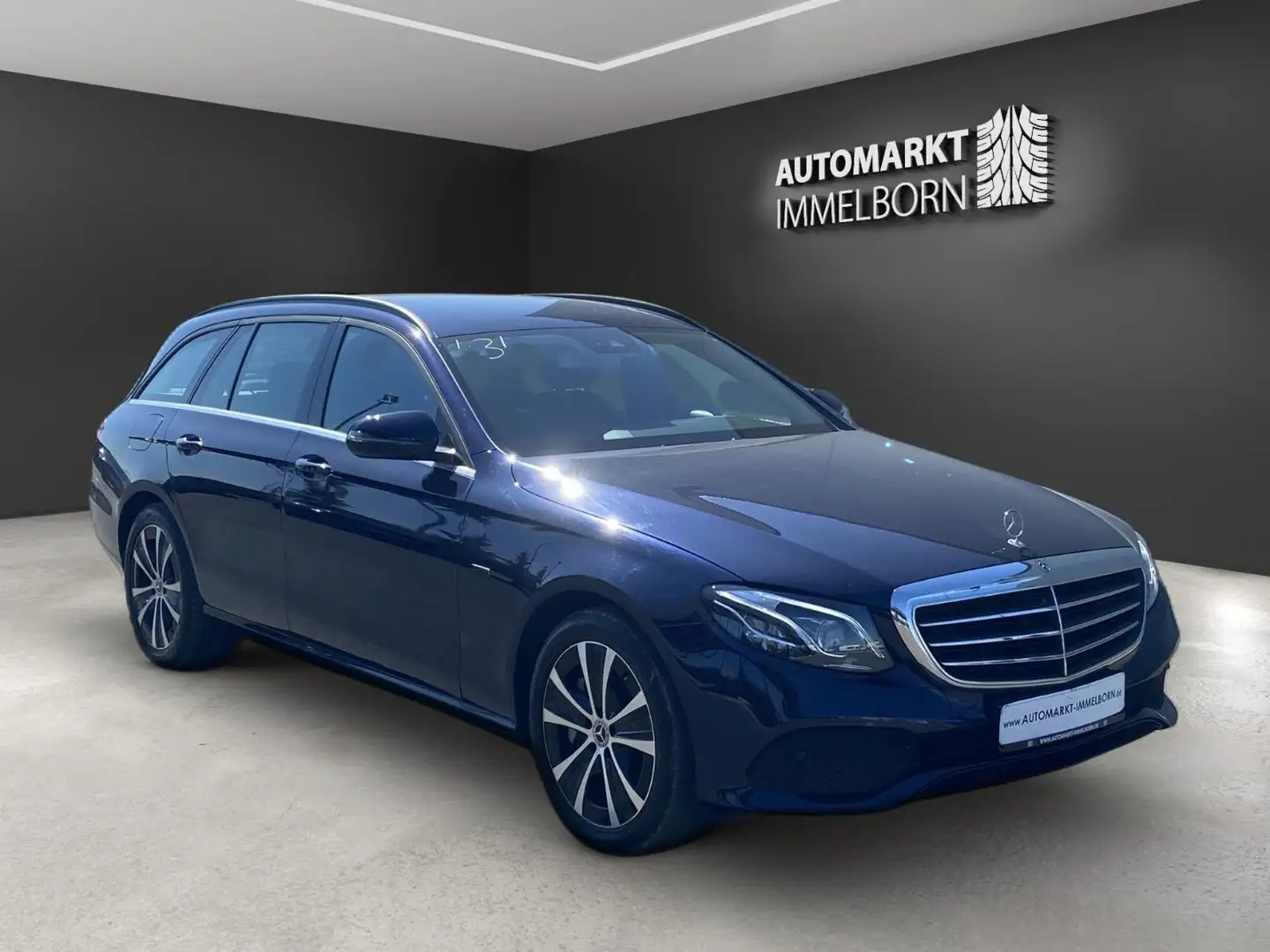 MERCEDES-BENZ Clasa E