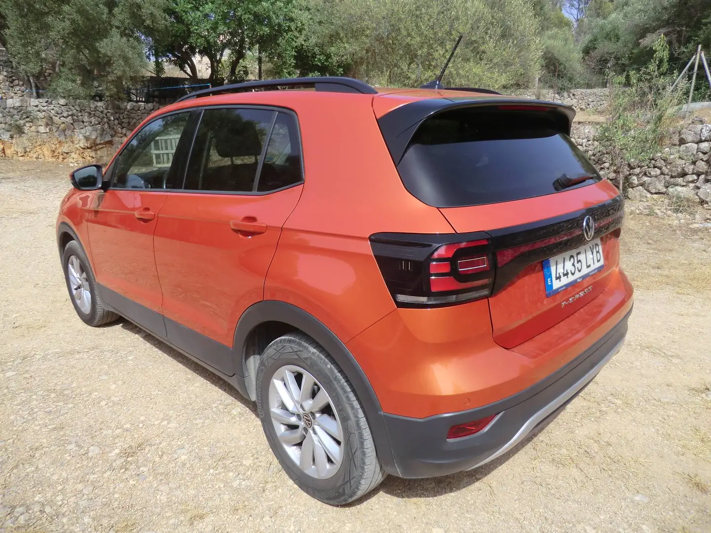 Volkswagen T-Cross 1.0 TSI Advance DSG7 81kW CÁMARA DE VISIÓN TRASERA Naranja - 2