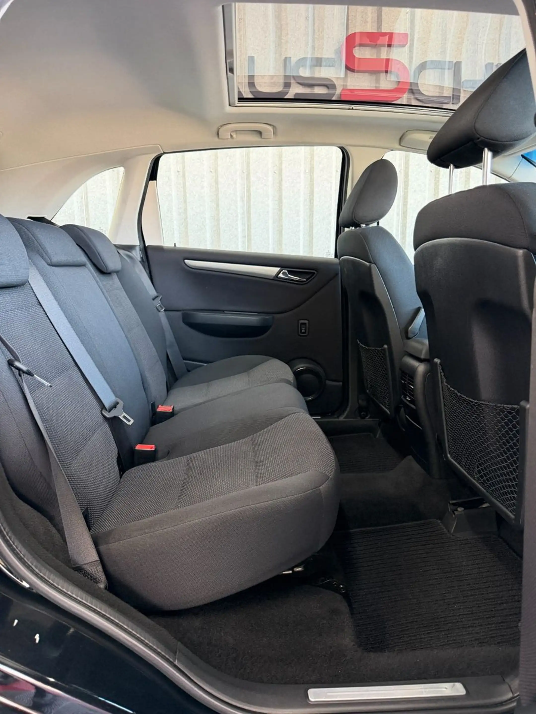 Mercedes-Benz B 200 B200 SpecialEdition Pano Xenon Tempo SHZ PDC — photo 13