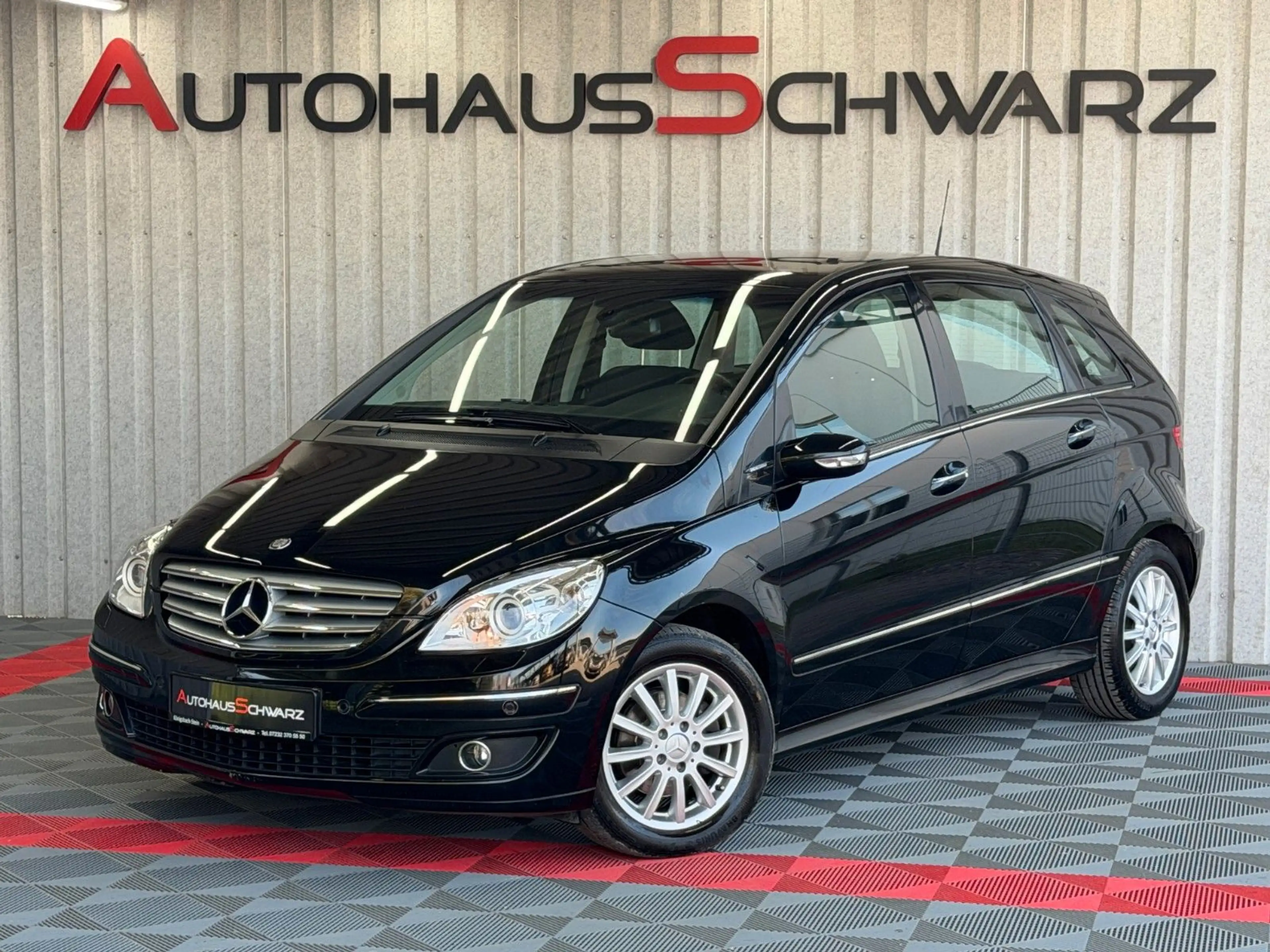 Mercedes-Benz B 200 B200 SpecialEdition Pano Xenon Tempo SHZ PDC — photo 3