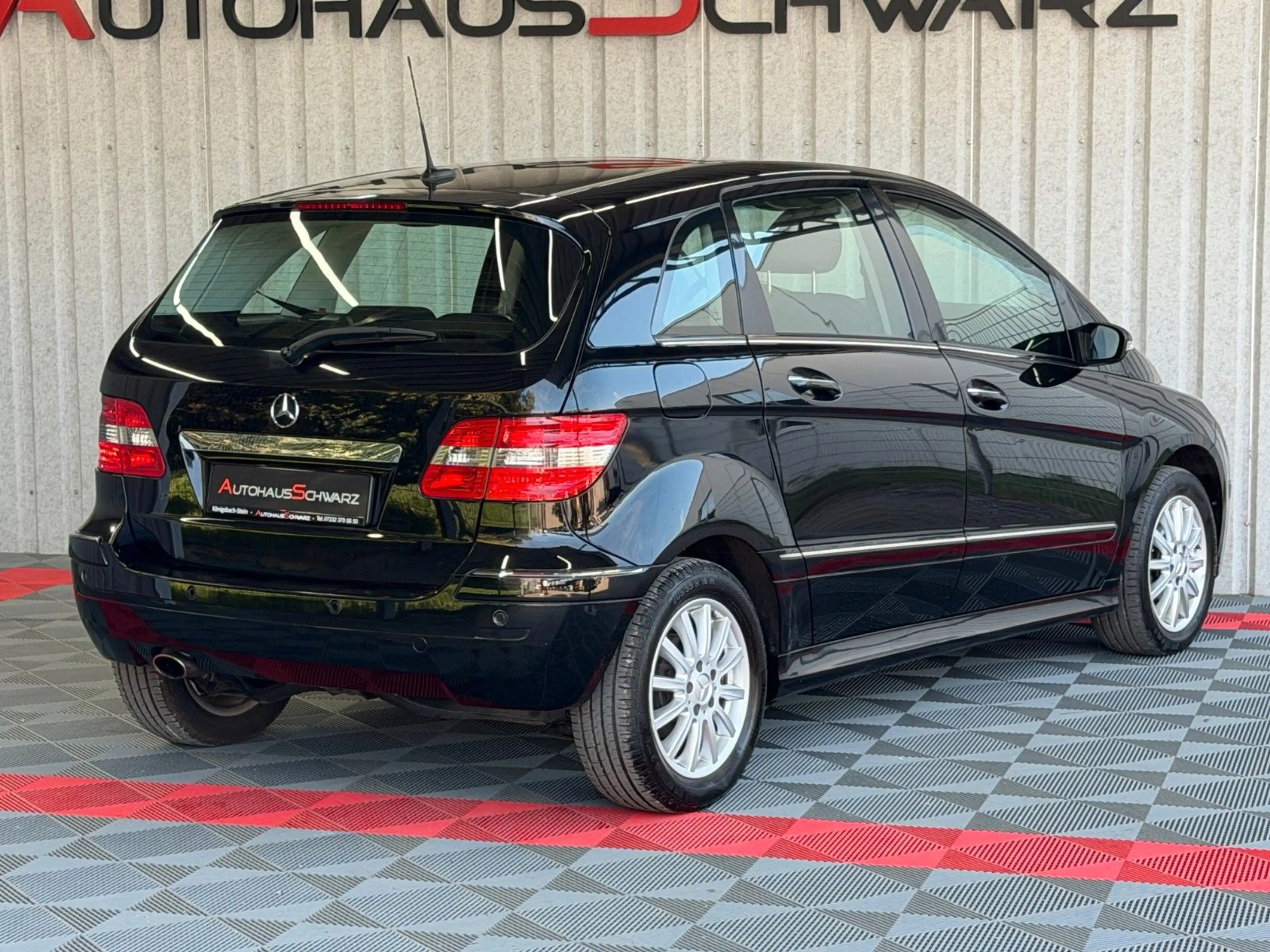 Mercedes-Benz B 200 B200 SpecialEdition Pano Xenon Tempo SHZ PDC — photo 7