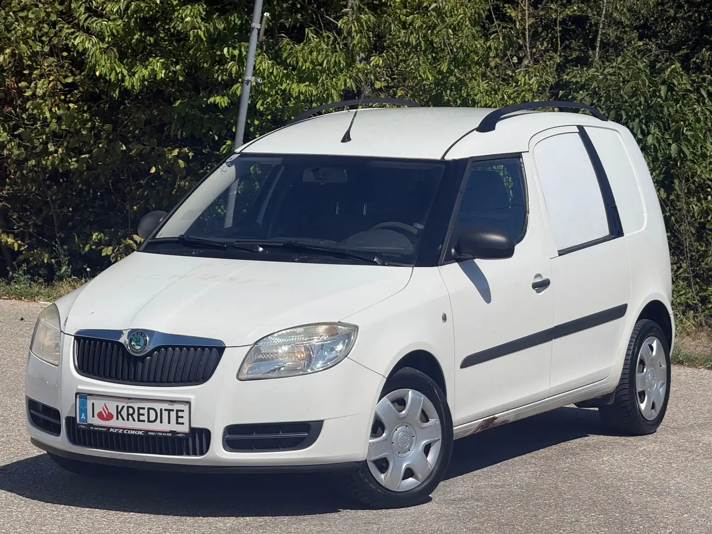 Skoda Roomster Praktik - Anhängerkupplung - Klima - Kredit Weiß - 1