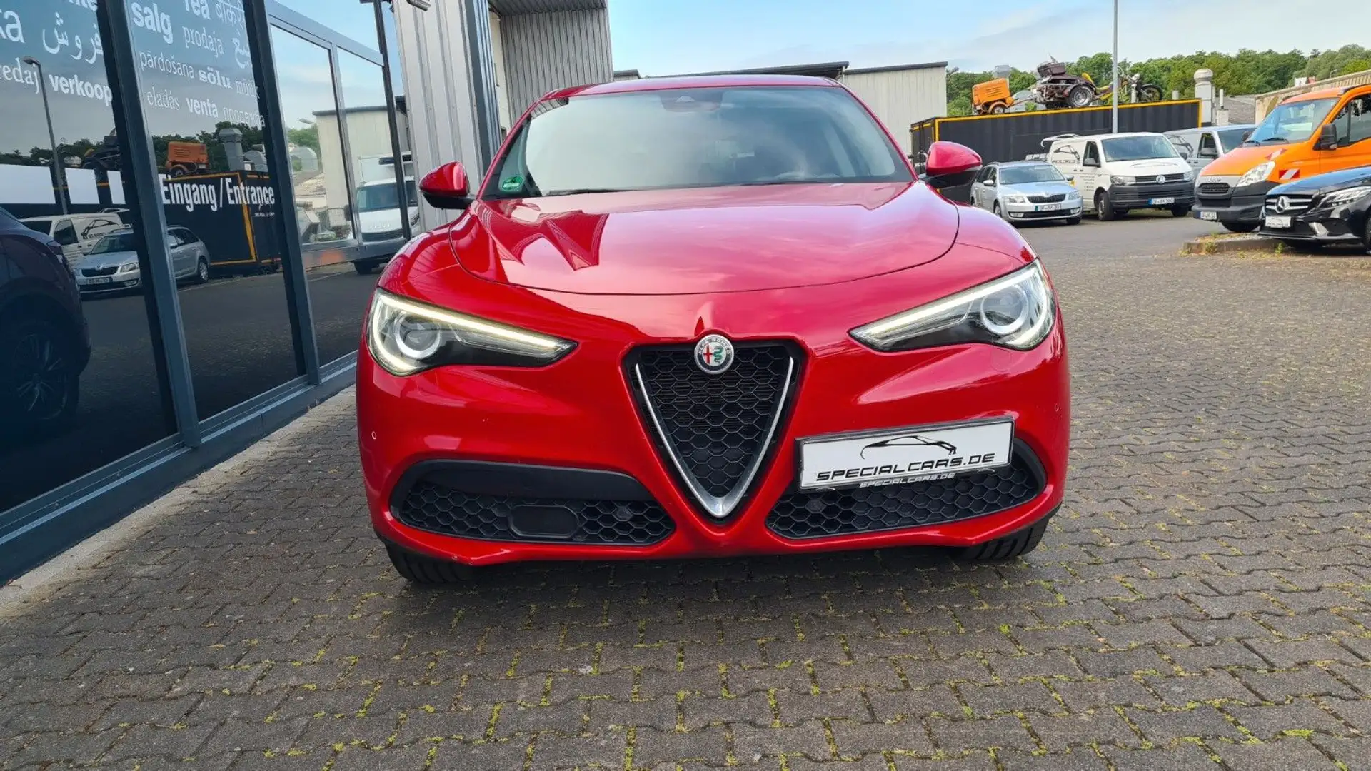 Alfa Romeo Stelvio 2.2D 16V Business AT8-Q4 - ASSISTS - AHK Rot - 2