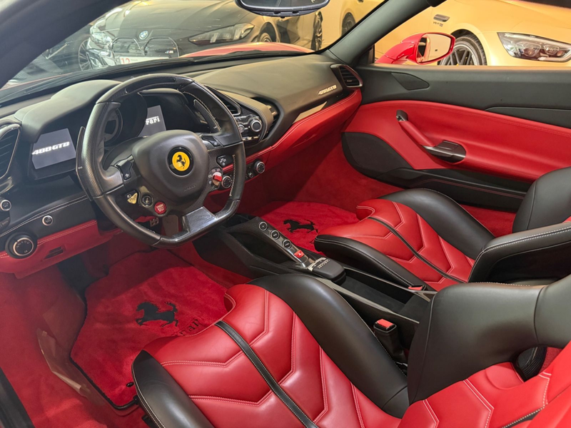 Ferrari 488 GTB Coupé DCT,Carbon-Paket 2 — photo 13