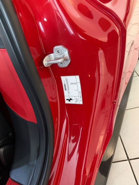 Ferrari 488 GTB Coupé DCT,Carbon-Paket 2 — photo 15