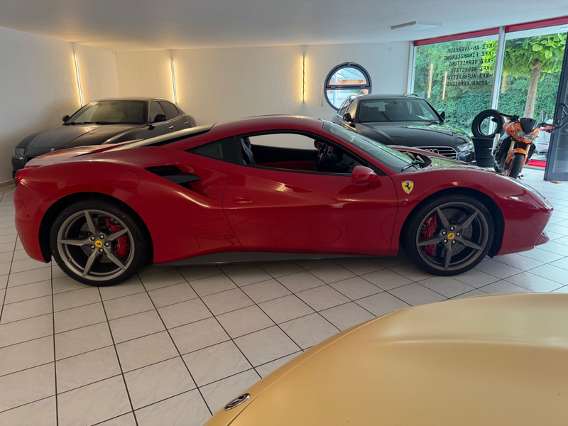 Ferrari 488 GTB Coupé DCT,Carbon-Paket 2 — photo 9