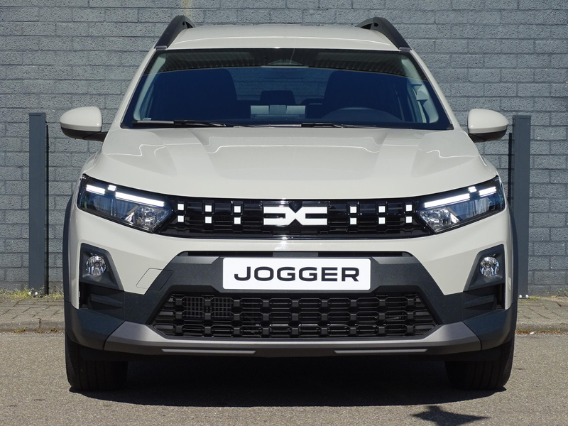 Dacia Jogger 1.0 TCe 110 expression 7p. PACK COMFORT / METALLIC — photo 21