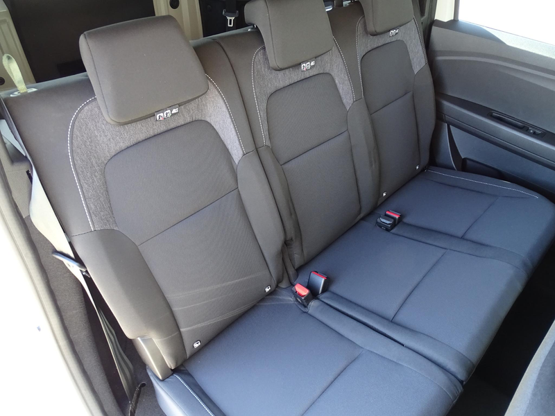 Dacia Jogger 1.0 TCe 110 expression 7p. PACK COMFORT / METALLIC — photo 8